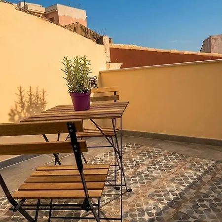 Leone Di Sicilia Apartment *