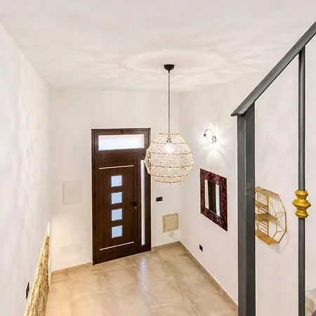 Leone Di Sicilia Apartment