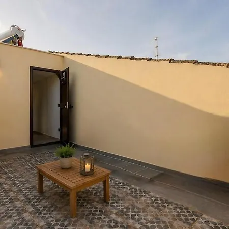 Leone Di Sicilia Apartment *